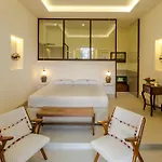 Yacht Club Capo Cervo Suites B&B Bed & Breakfast