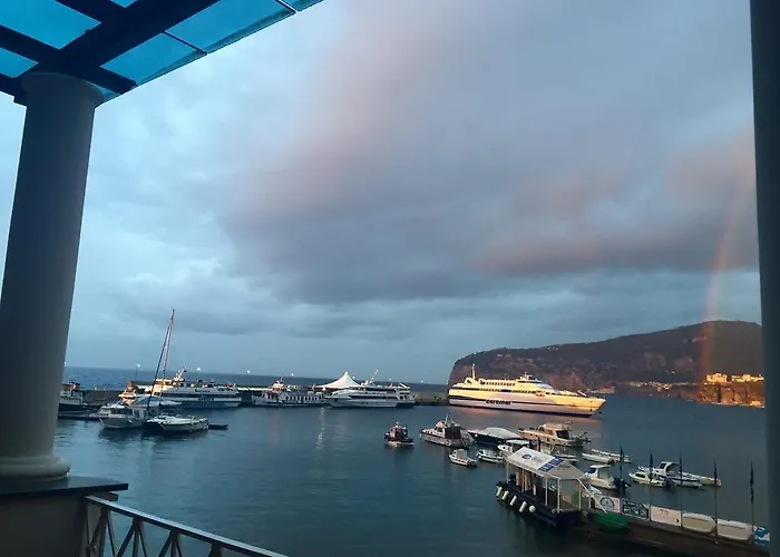 Yacht Club Capo Cervo Nocleg ze śniadaniem