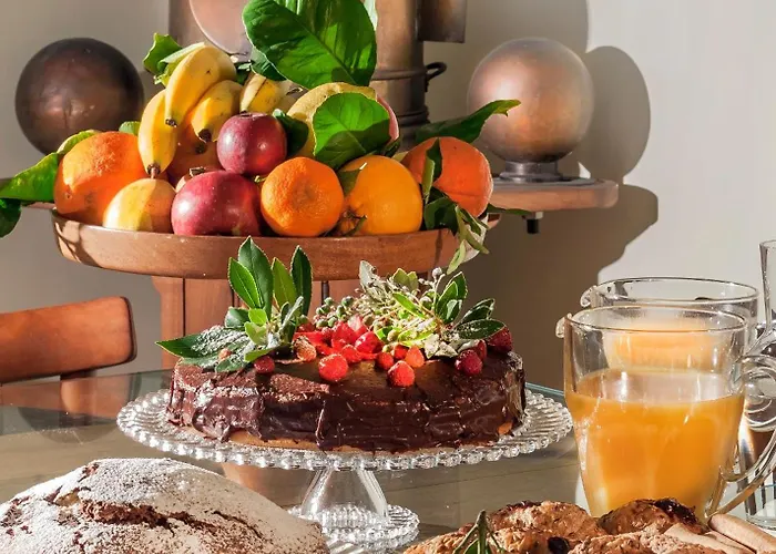 Yacht Club Capo Cervo Nocleg ze śniadaniem 4*