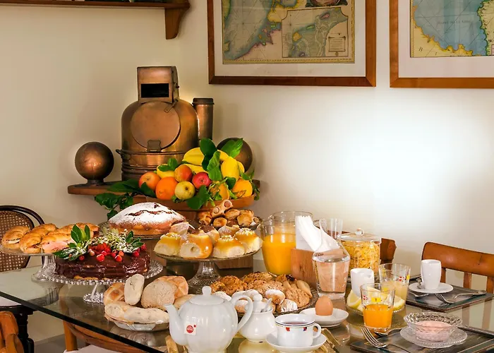 Bed & Breakfast Yacht Club Capo Cervo Suites B&B