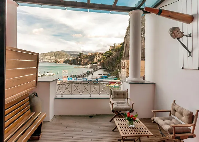 Bed & Breakfast Yacht Club Capo Cervo Suites B&B Sorrento